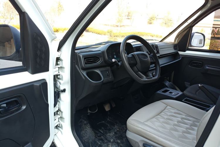Used Karry Jiangtun E7 2024 Wealthy Edition Driver Seat