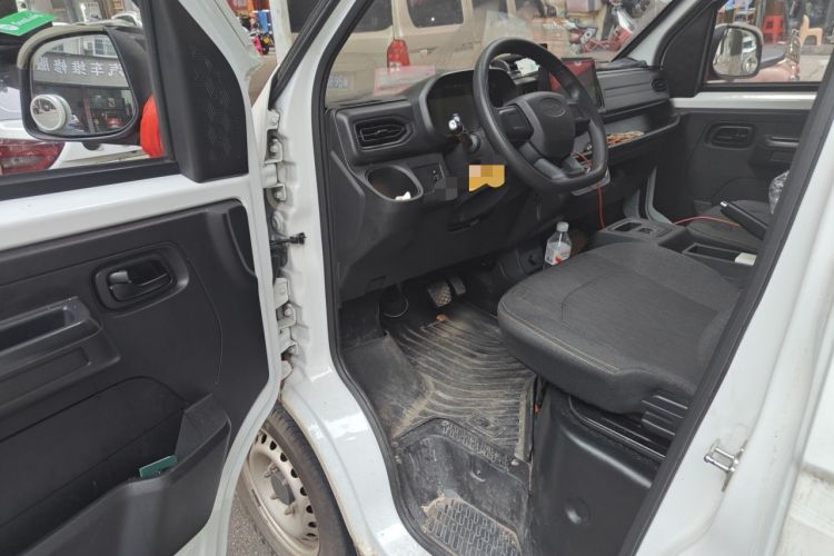 Used Karry Jiangtun E7 2024 Wealthy Edition Driver Seat