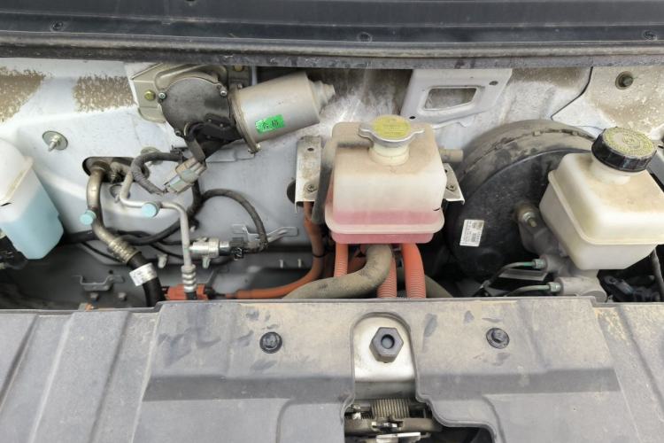Used Karry Jiangtun E7 2024 Mingchuan 7-Seater Model Engine Bay