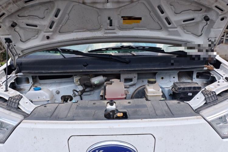 Used Karry Jiangtun E7 2024 Mingchuan 7-Seater Model Engine Bay