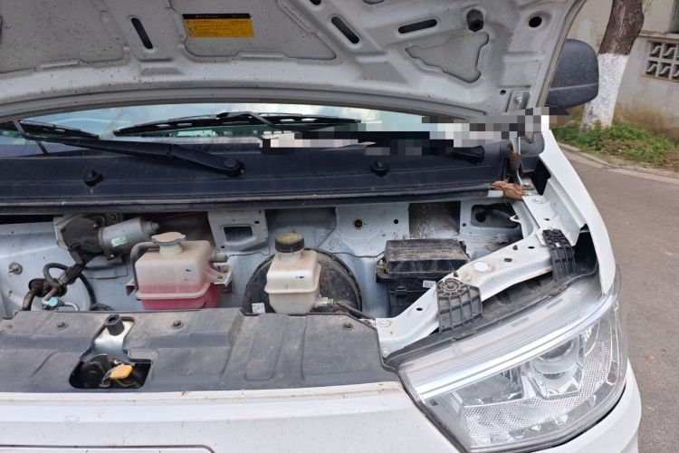 Used Karry Jiangtun E7 2024 Mingchuan 7-Seater Model Engine Bay Left