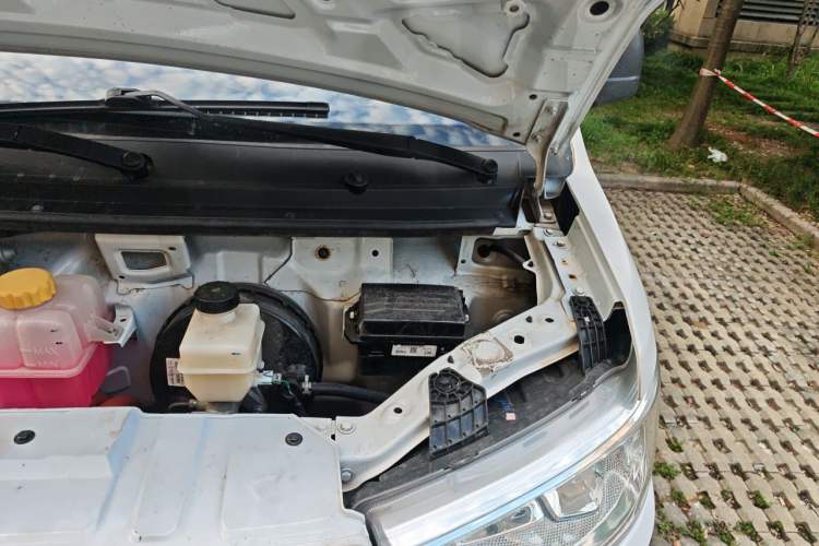 Used Karry Jiangtun E7 2024 Wealthy Edition Engine Bay Left