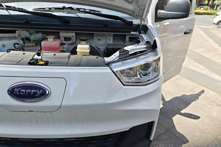 Used Karry Jiangtun E7 2024 Mingchuan 7-Seater Model Engine Bay Left