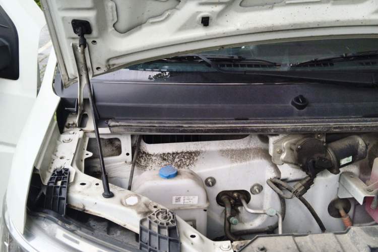 Used Karry Jiangtun E7 2024 Startup Edition Engine Bay Right