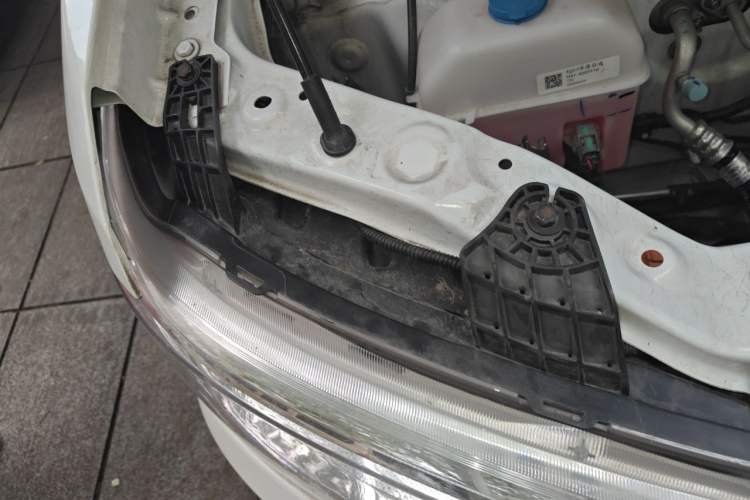 Used Karry Jiangtun E7 2024 Wealthy Edition Engine Bay Right