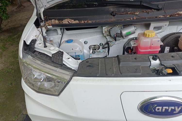 Used Karry Jiangtun E7 2024 Wealthy Edition Engine Bay Right