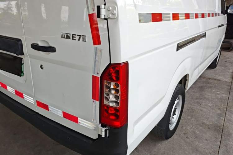 Used Karry Jiangtun E7 2024 Startup Edition Exterior 3