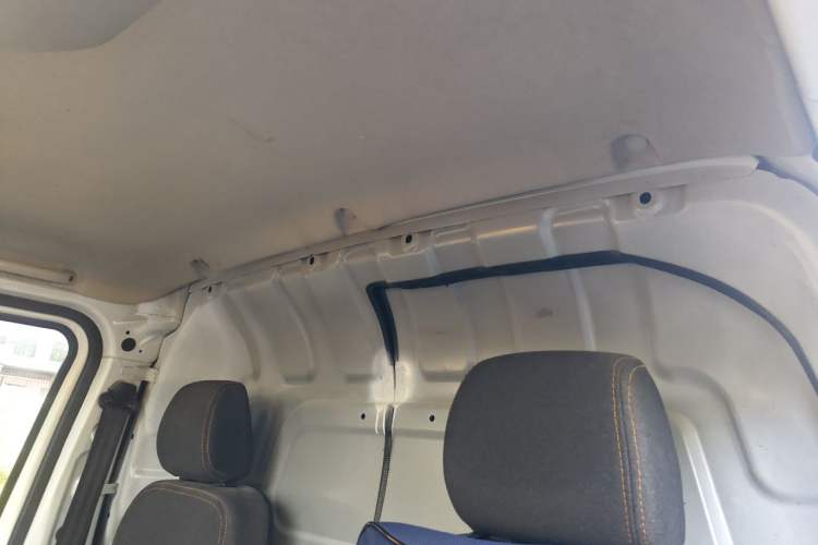 Used Karry Jiangtun E7 2024 Wealthy Edition Headliner