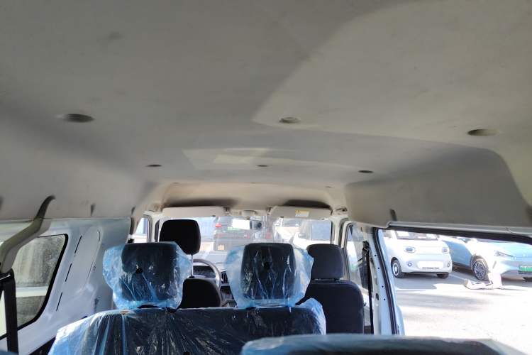 Used Karry Jiangtun E7 2024 Mingchuang 6-Seater Version Headliner
