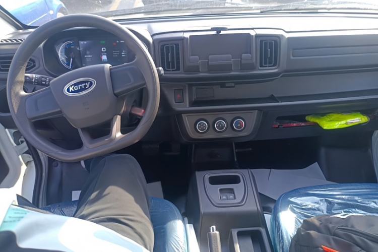 Used Karry Jiangtun E7 2024 Mingchuang 6-Seater Version Interior 2