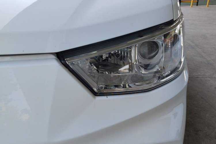 Used Karry Jiangtun E7 2024 Startup Edition Left Front Headlight
