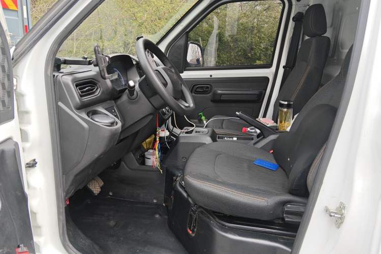 Used Karry Jiangtun E7 2024 Wealthy Edition Left Front Seat