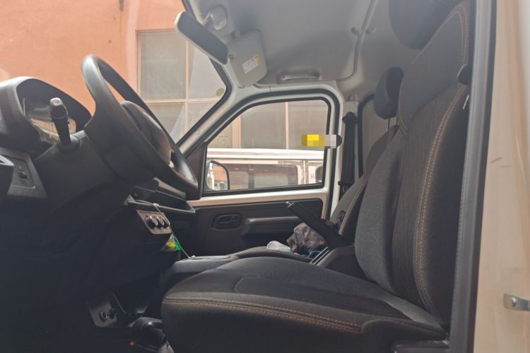 Used Karry Jiangtun E7 2024 Mingchuang 6-Seater Version Left Front Seat