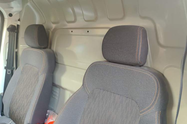 Used Karry Jiangtun E7 2024 Startup Edition Left Rear Seat