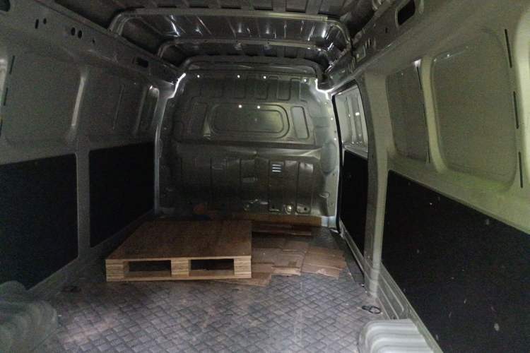Used Karry Jiangtun E7 2024 Wealthy Edition Left Rear Seat