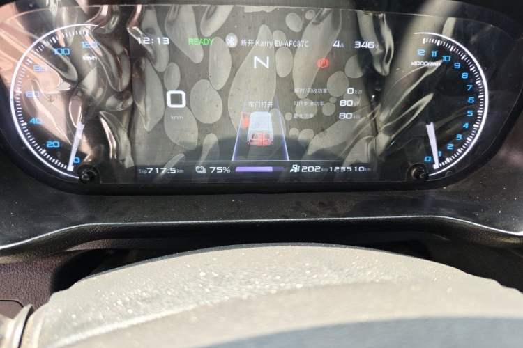 Used Karry Jiangtun E7 2024 Mingchuan 7-Seater Model Odometer Close Up