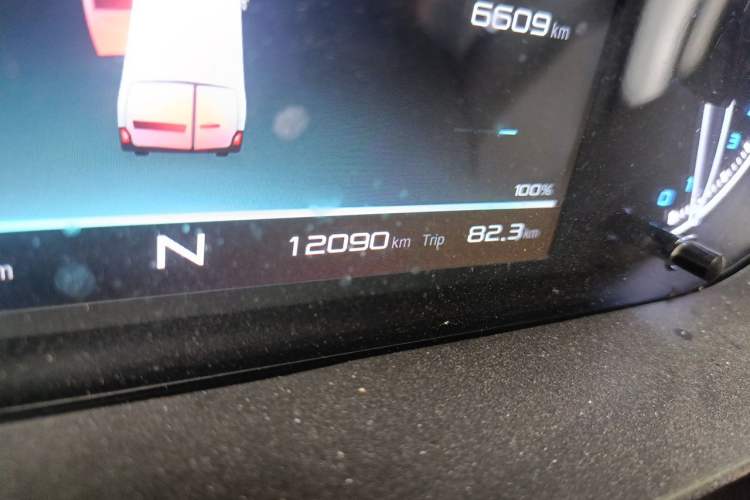 Used Karry Jiangtun E7 2024 Wealthy Edition Odometer Close Up