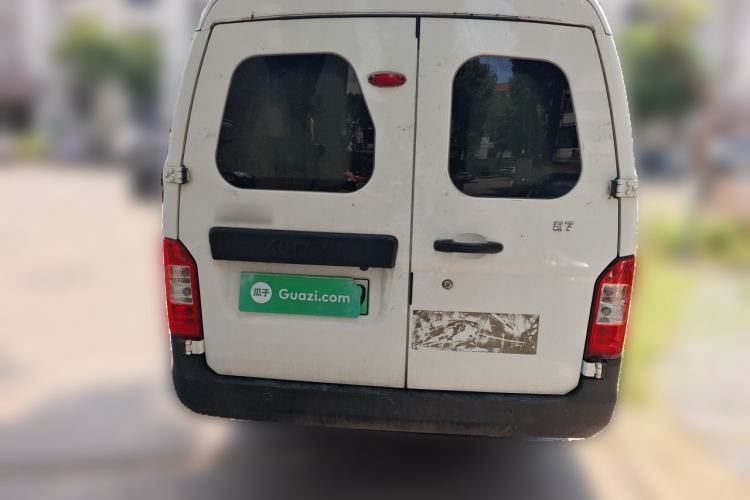 Used Karry Jiangtun E7 2024 Mingchuan 7-Seater Model Rear