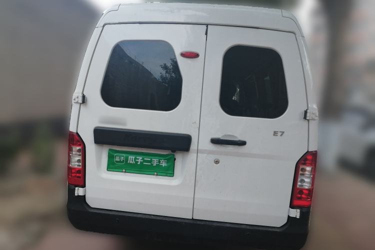 Used Karry Jiangtun E7 2024 Mingchuang 6-Seater Version Rear