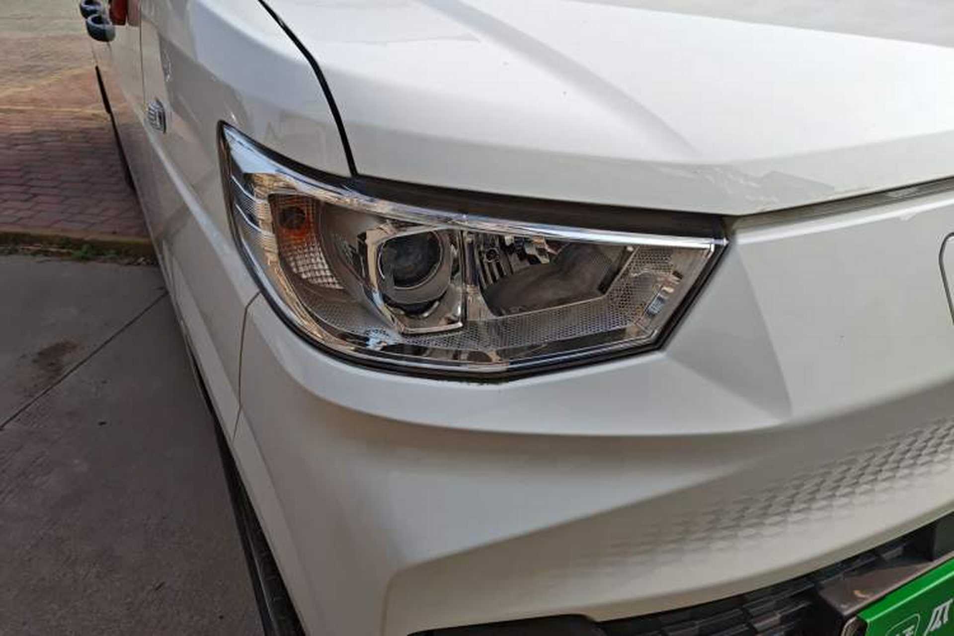 Used Karry Jiangtun E7 2024 Wealthy Edition Right Front Headlight