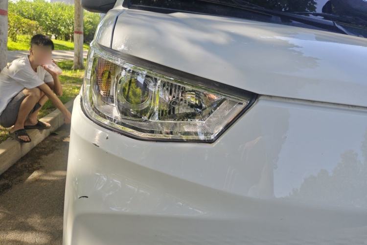 Used Karry Jiangtun E7 2024 Wealthy Edition Right Front Headlight