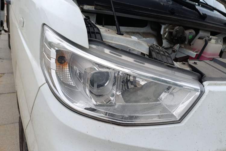 Used Karry Jiangtun E7 2024 Startup Edition Right Front Headlight