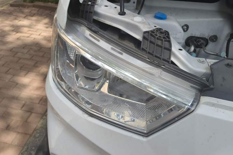 Used Karry Jiangtun E7 2024 Wealthy Edition Right Front Headlight