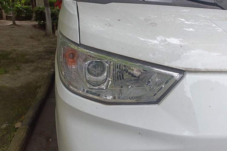 Used Karry Jiangtun E7 2024 Wealthy Edition Right Front Headlight