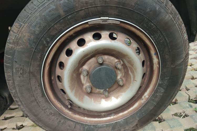 Used Karry Jiangtun E7 2024 Wealthy Edition Right Front Wheel Hub