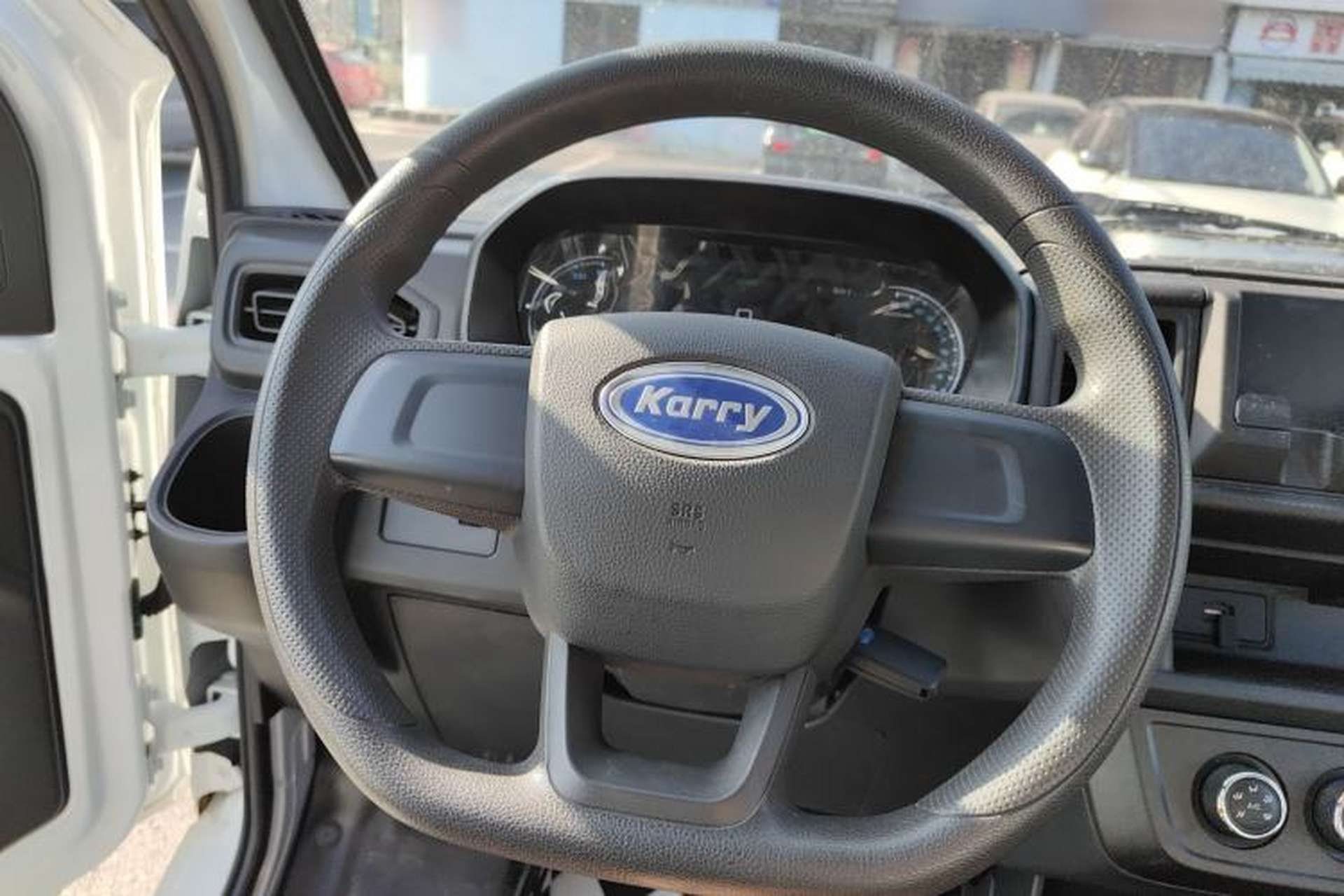 Used Karry Jiangtun E7 2024 Mingchuang 6-Seater Version Steering Wheel