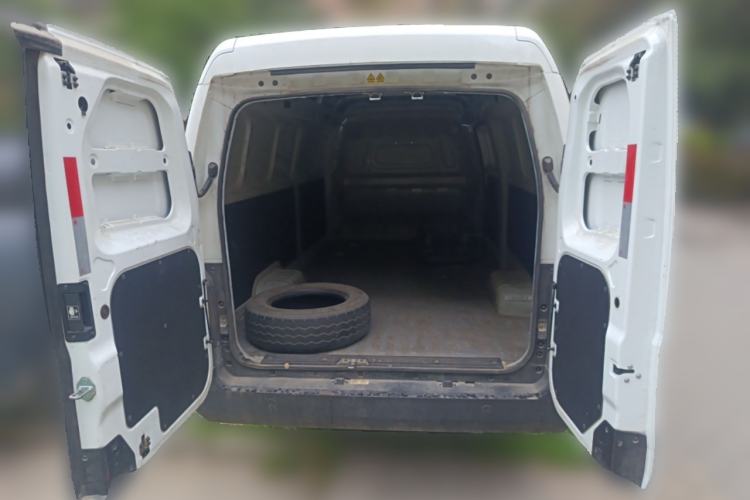 Used Karry Jiangtun E7 2024 Startup Edition Trunk