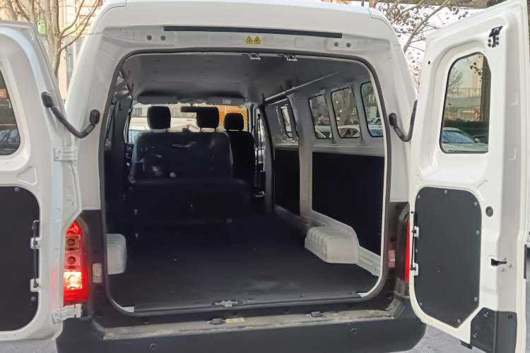 Used Karry Jiangtun E7 2024 Mingchuang 6-Seater Version Trunk