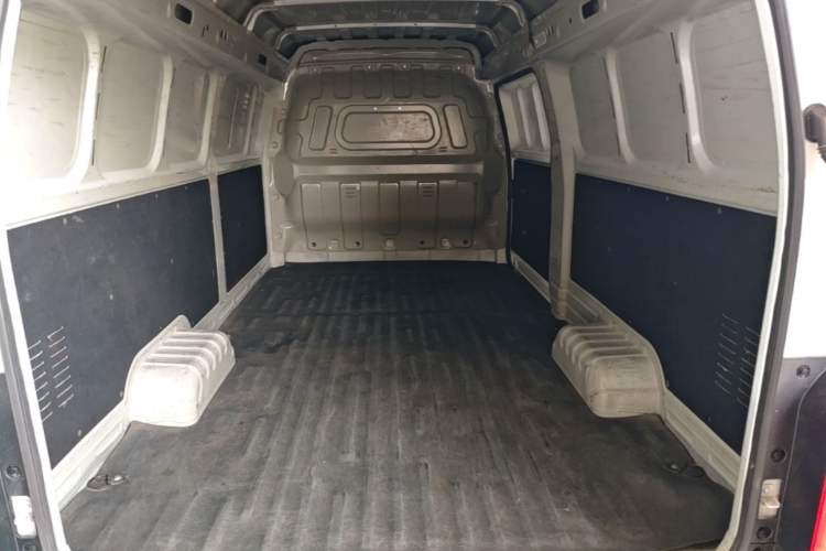 Used Karry Jiangtun E7 2024 Startup Edition Trunk