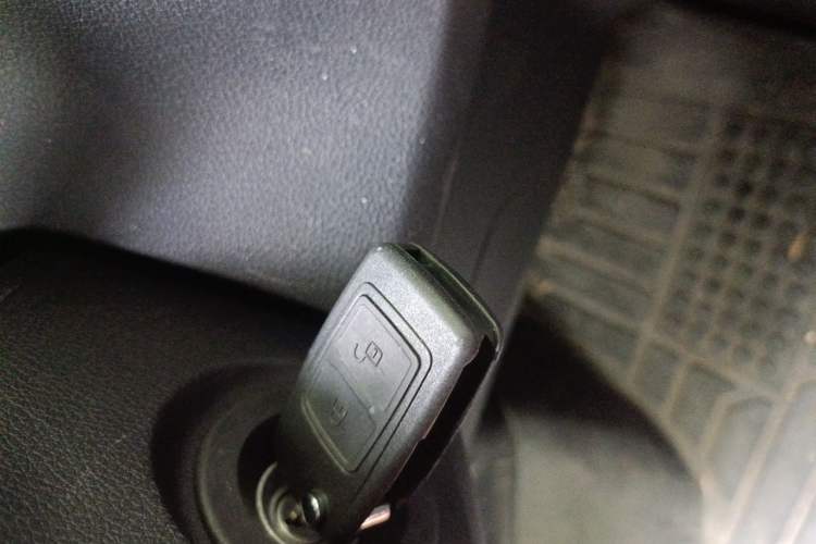Used Karry Jiangtun E7 2024 Wealthy Edition Vehicle Key