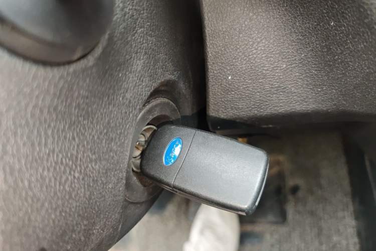 Used Karry Jiangtun E7 2024 Wealthy Edition Vehicle Key