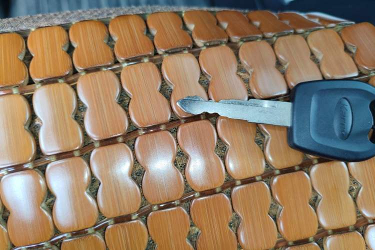Used Karry Jiangtun E7 2024 Wealthy Edition Vehicle Key