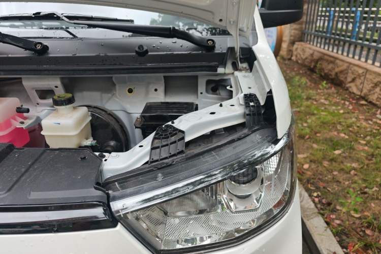 Used Karry Jiangtun E7 2025 Model Entrepreneur Edition 41.86 kWh, 6-seater Engine Bay Left