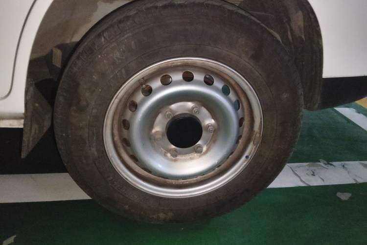 Used Karry Jiangtun E7 2025 Economy Version Exterior 7