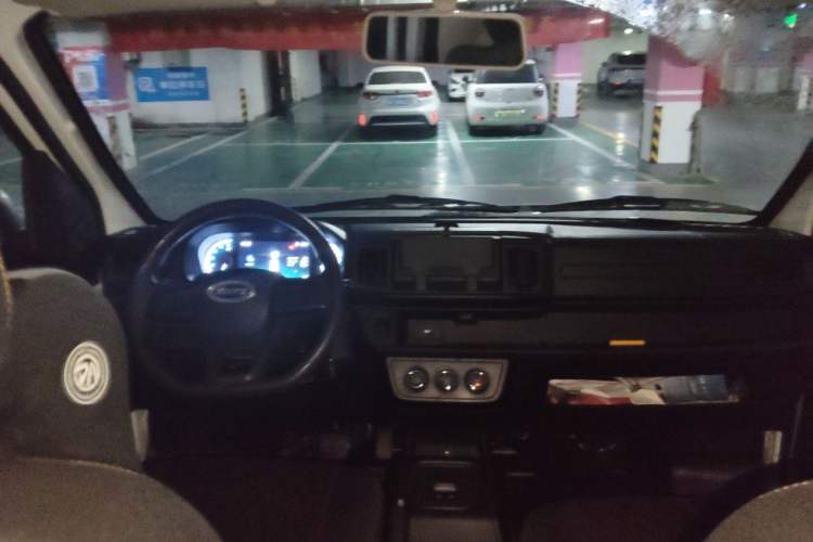 Used Karry Jiangtun E7 2025 Economy Version Headliner