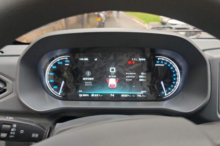 Used Karry Jiangtun E7 2025 Model Entrepreneur Edition 41.86 kWh, 6-seater Instrument Cluster