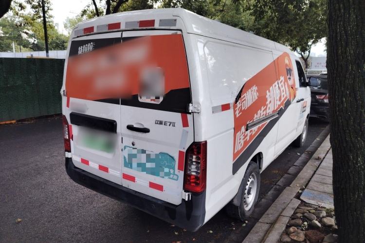 Used Karry Jiangtun E7 2025 Economy Version Rear Right 45 Deg