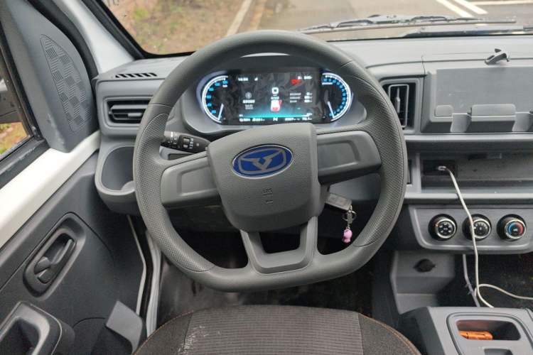 Used Karry Jiangtun E7 2025 Model Entrepreneur Edition 41.86 kWh, 6-seater Steering Wheel