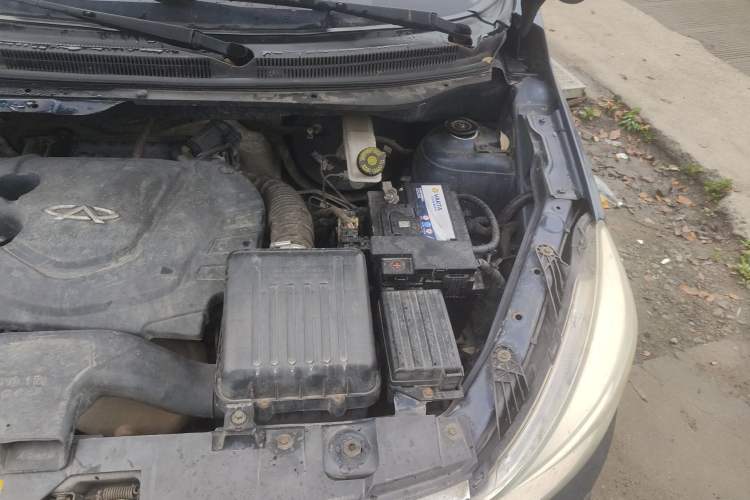 Used Karry K50 2015 1.5L Manual Luxury Model Engine Bay Left