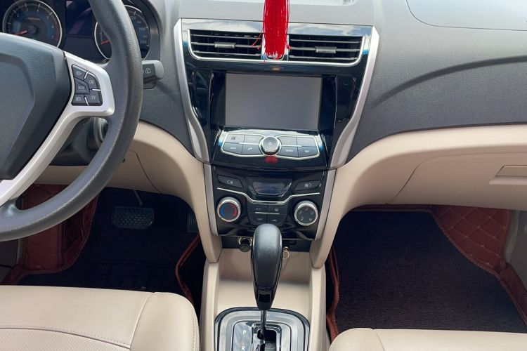 Used Karry K50 2015 1.5L Automatic Luxury Model Audio And AC Panel