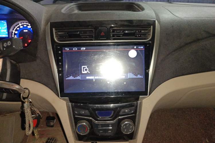 Used Karry K50 2015 1.5L Manual Comfort Model Audio And AC Panel