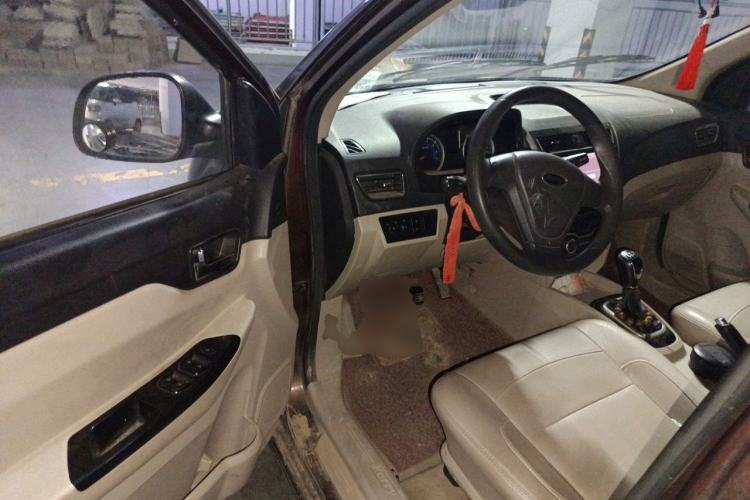 Used Karry K50 2015 1.5L Manual Comfort Model Driver Seat