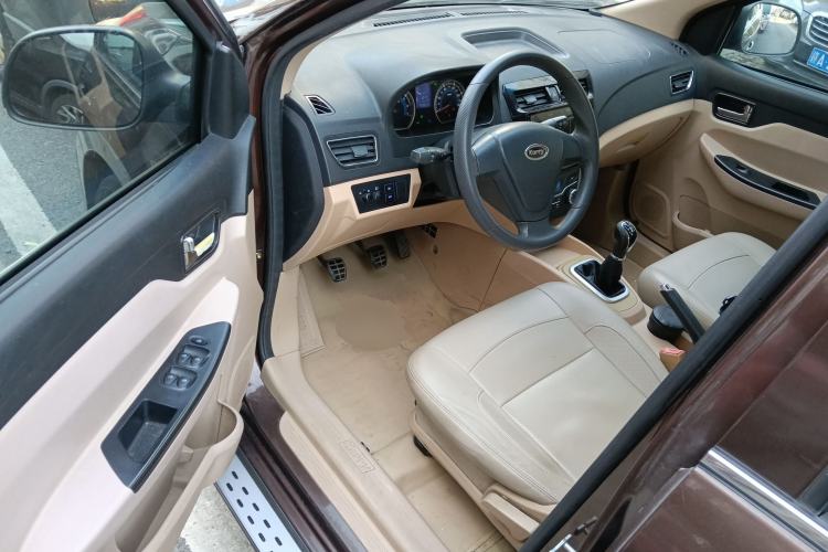 Used Karry K50 2015 1.5L Manual Comfort Model Driver Seat