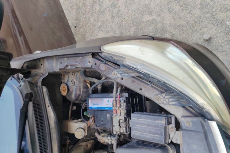 Used Karry K50 2015 1.5L Manual Base Version Engine Bay Left
