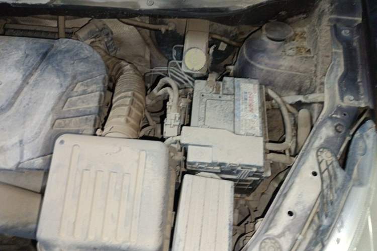 Used Karry K50 2015 1.5L Manual Comfort Model Engine Bay Left
