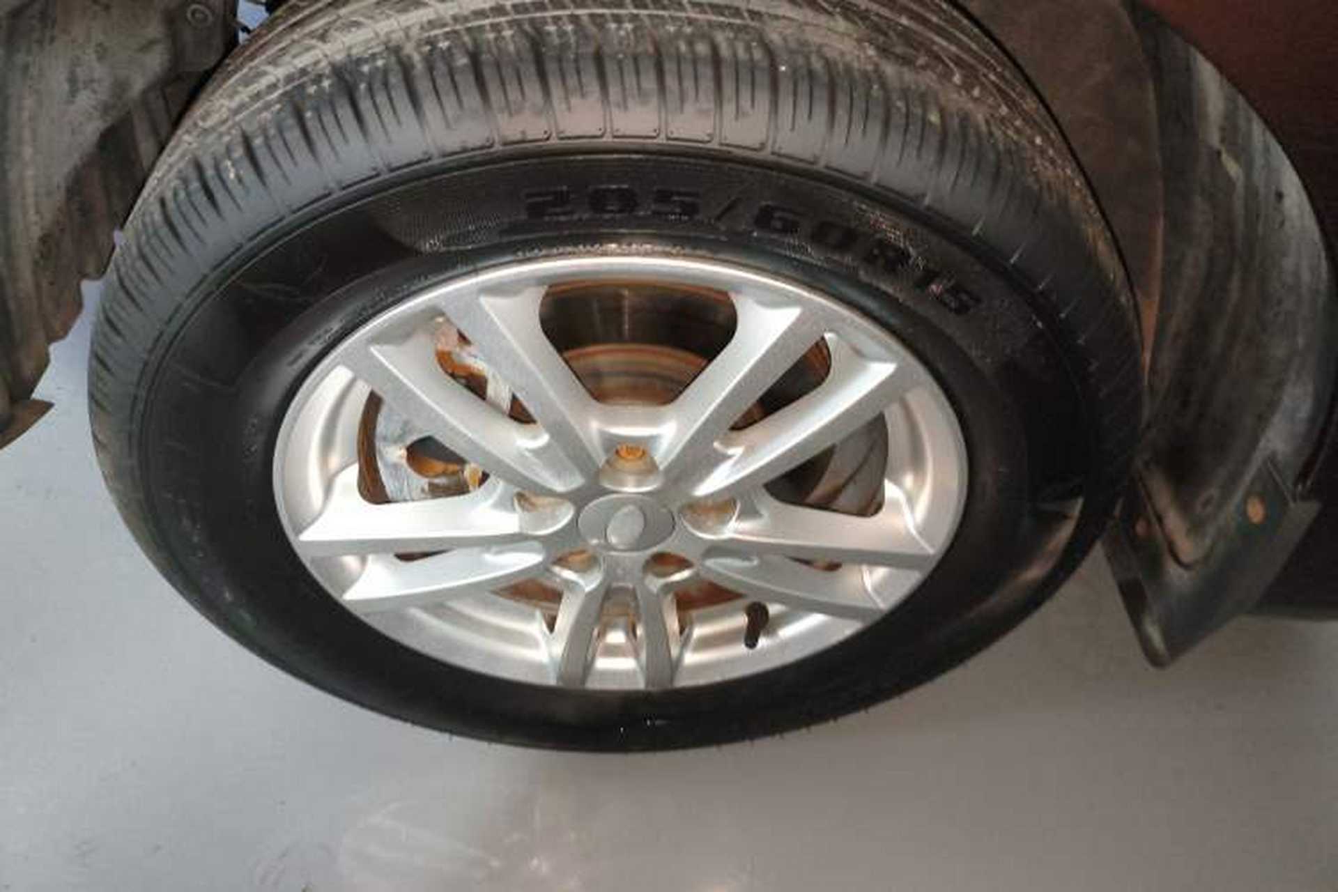 Used Karry K50 2015 1.5L Manual Luxury Model Exterior 2